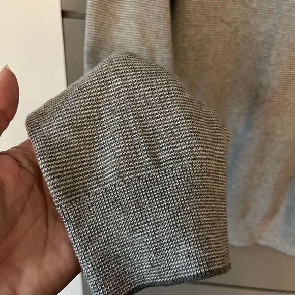 BANANA REPUBLIC Mens Size Large‎ Premium Luxe Yarn Crew Neck Gray Sweater - Picture 5 of 7